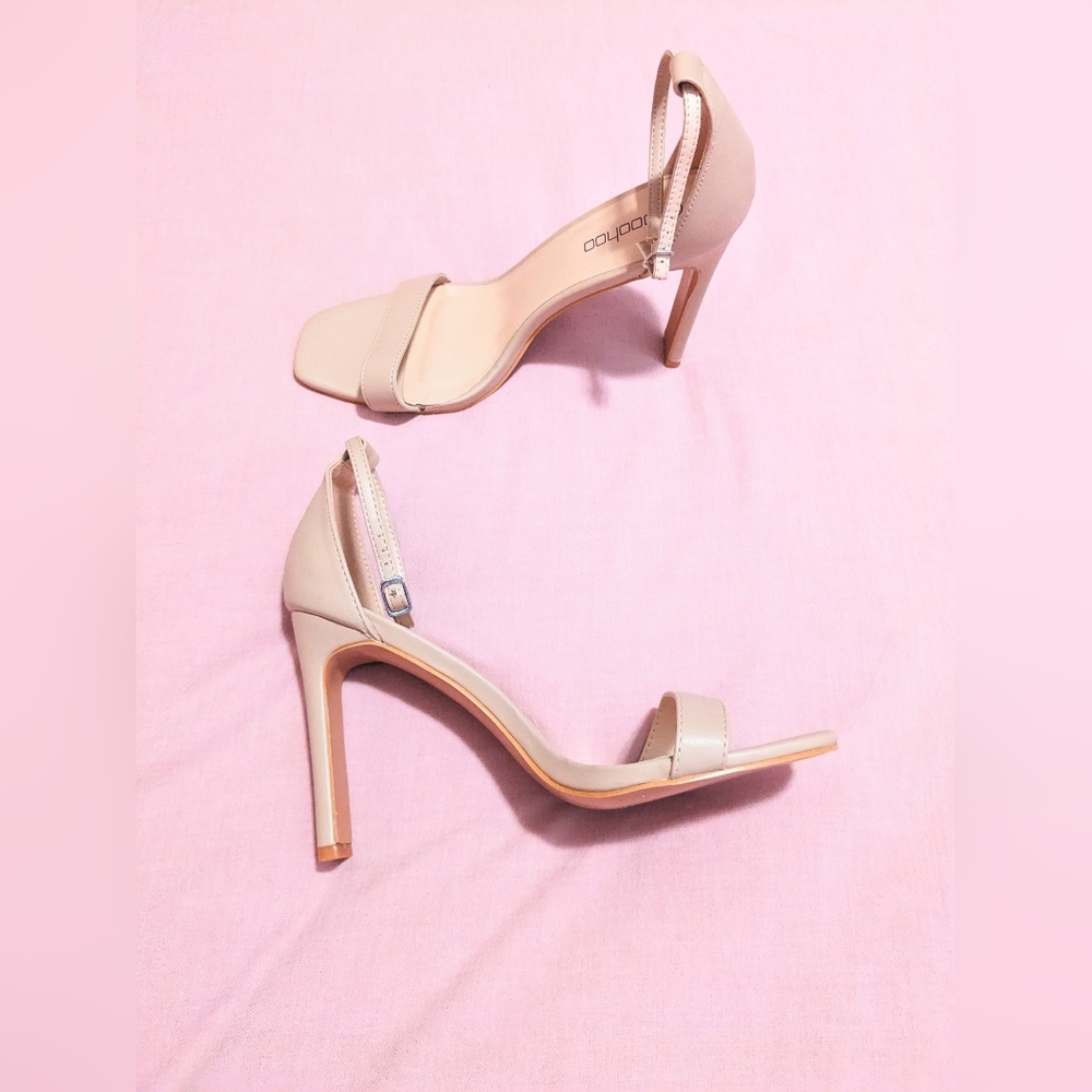Boohoo nude strappy heels